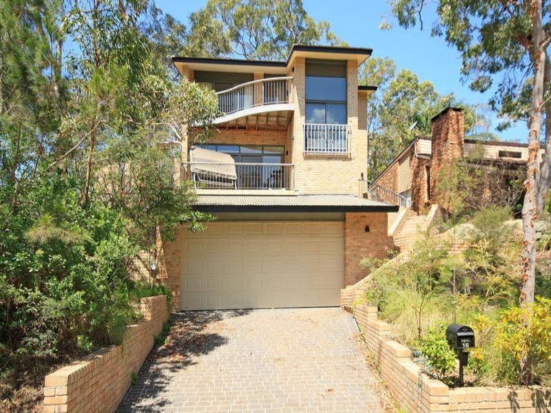 16 Gambier Avenue, Sandy Point NSW 2172