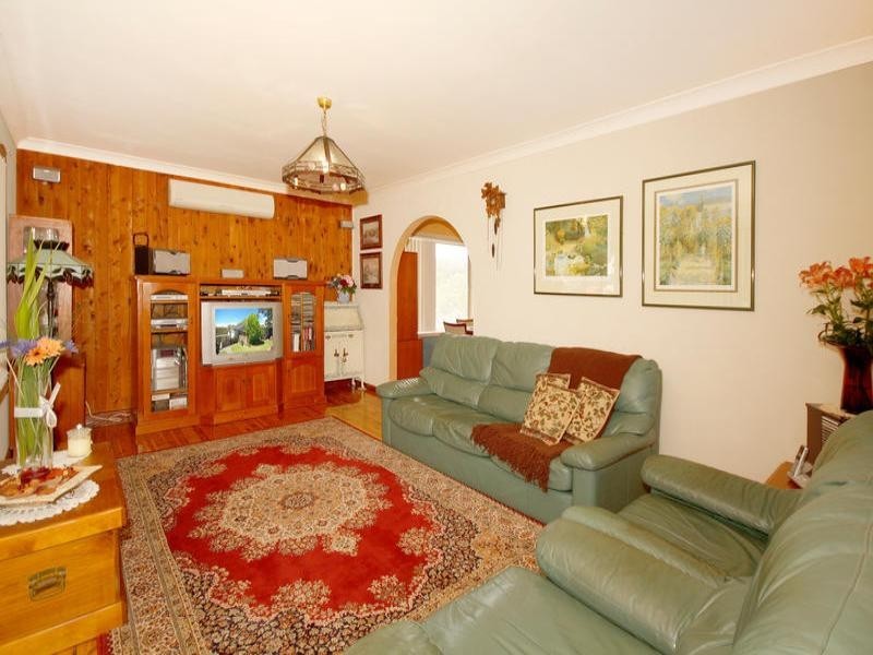 24 Kilmarnock Road, Engadine NSW 2233