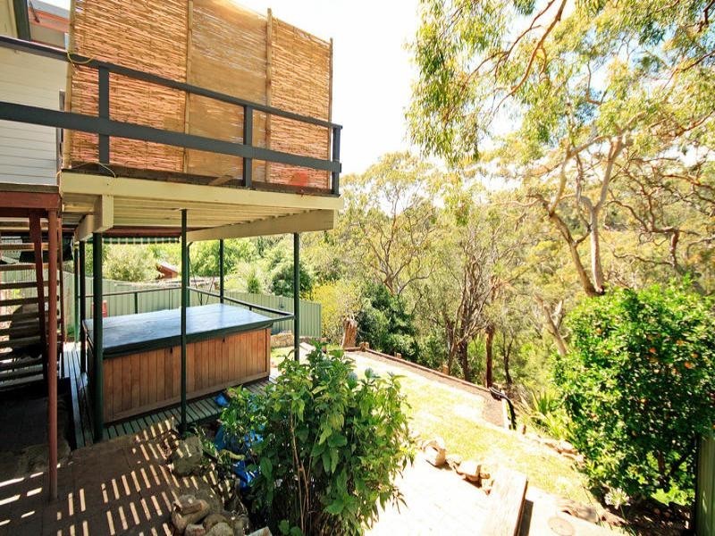 24 Kilmarnock Road, Engadine NSW 2233