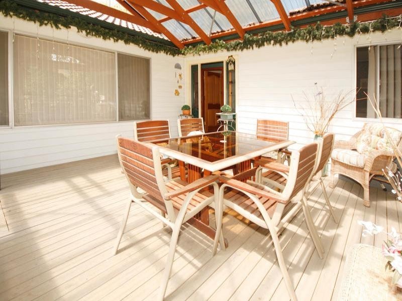 24 Kilmarnock Road, Engadine NSW 2233