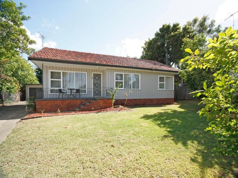 1 Bombell Avenue, Engadine NSW 2233