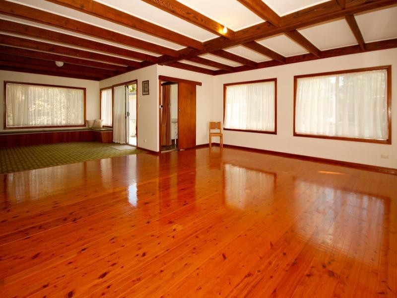 1 Bombell Avenue, Engadine NSW 2233