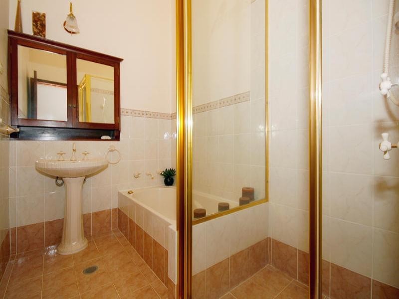 33 Kilmarnock Road, Engadine NSW 2233