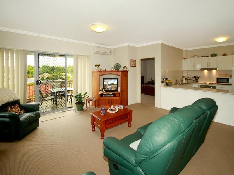 13/15 Stuart Street, Helensburgh NSW 2508