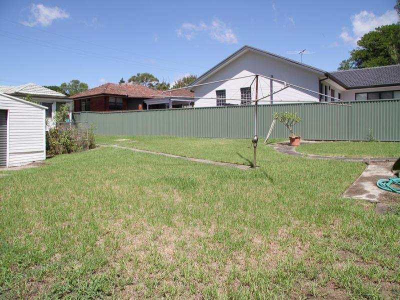 3 Ferntree Road, Engadine NSW 2233