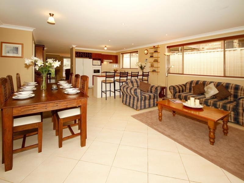 3 Barwon Road, Mortdale NSW 2223