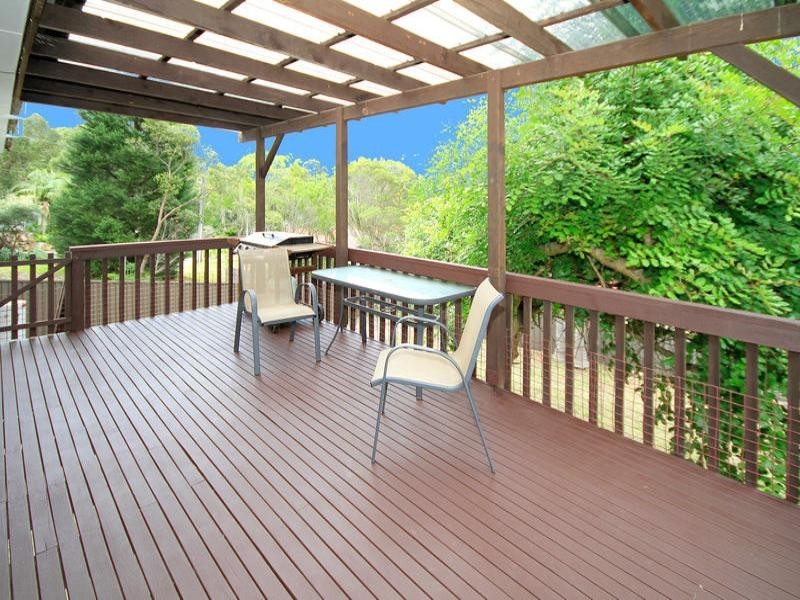 39 Higgerson Avenue, Engadine NSW 2233