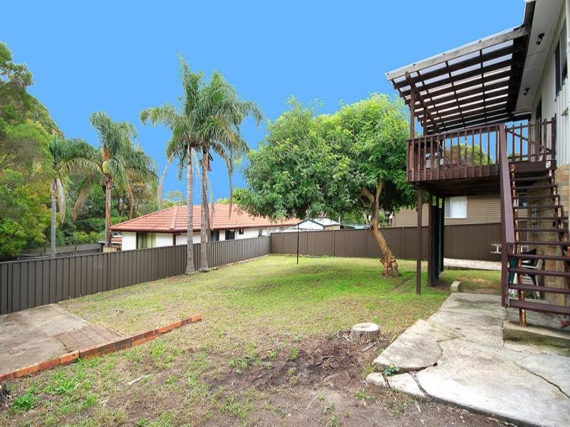 39 Higgerson Avenue, Engadine NSW 2233