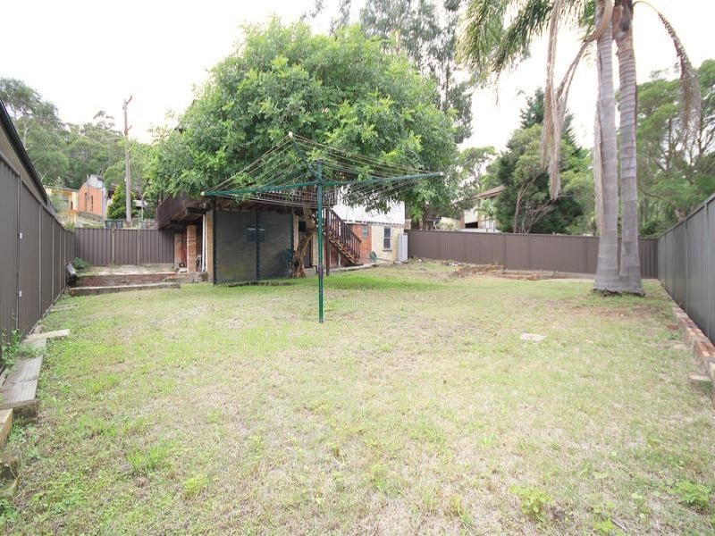 39 Higgerson Avenue, Engadine NSW 2233