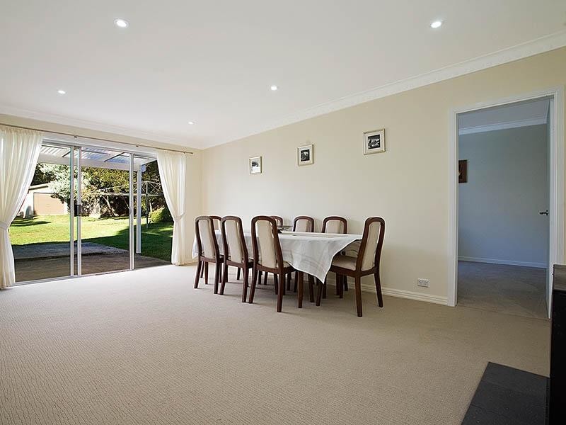 26 Rosebery Street, Heathcote NSW 2233