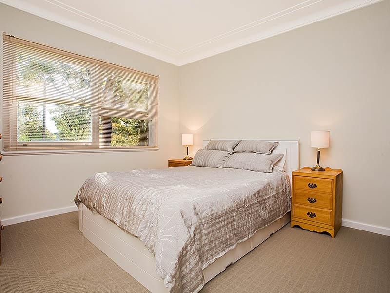 26 Rosebery Street, Heathcote NSW 2233