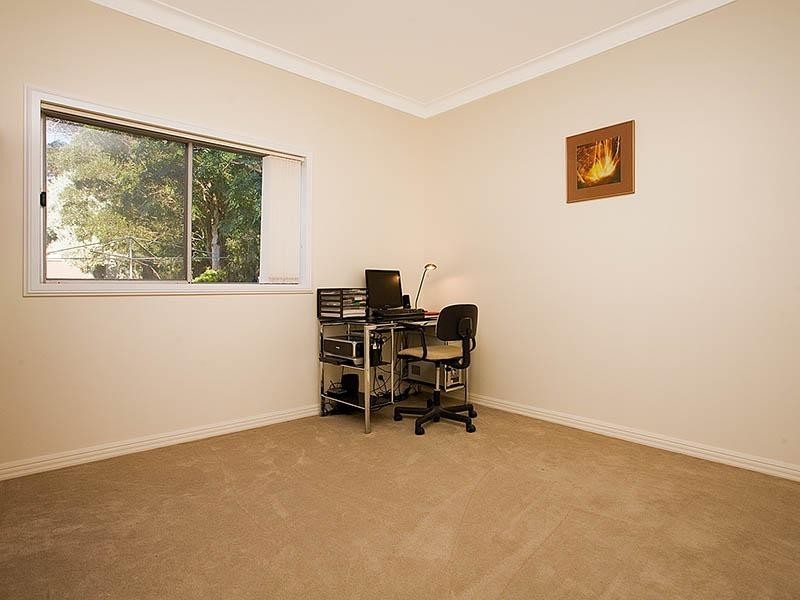 26 Rosebery Street, Heathcote NSW 2233