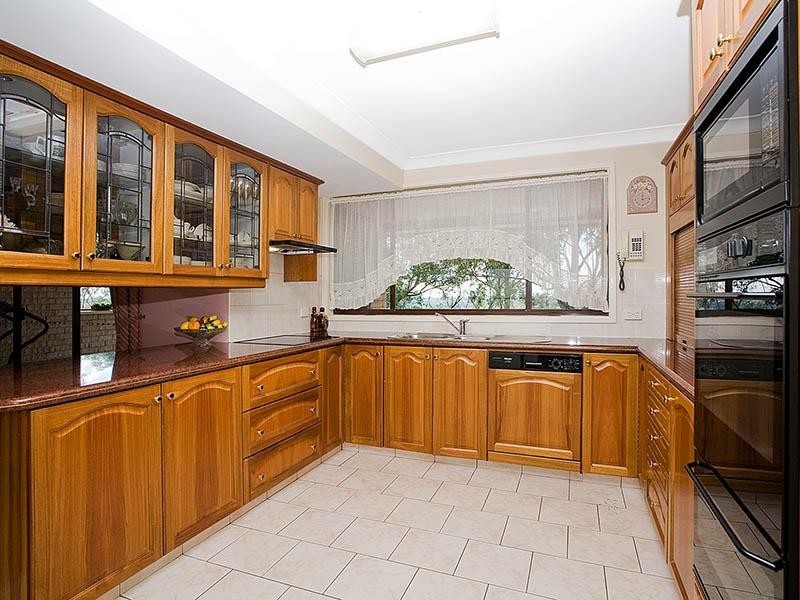 17 Holmlea Place, Engadine NSW 2233