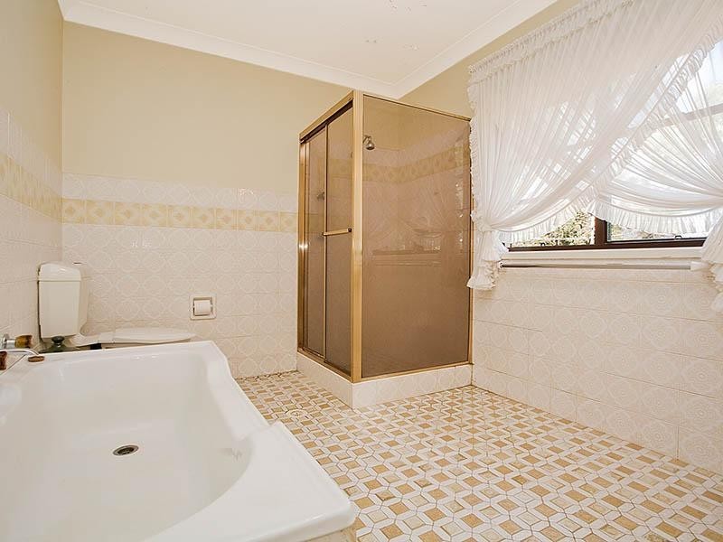 17 Holmlea Place, Engadine NSW 2233