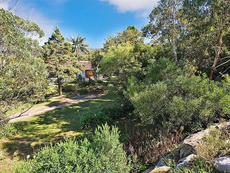 9-11 Darangan Close, Waterfall NSW 2233