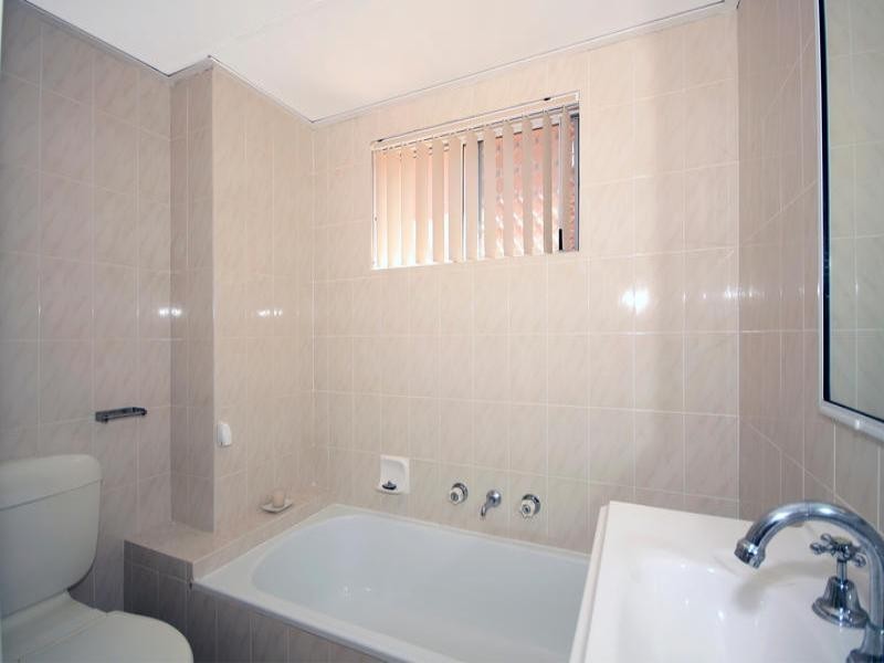 2/29-35 Preston Avenue, Engadine NSW 2233