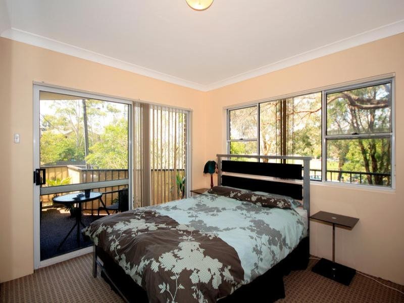 2/29-35 Preston Avenue, Engadine NSW 2233