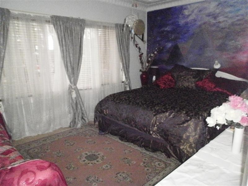 7 Preston Avenue, Engadine NSW 2233