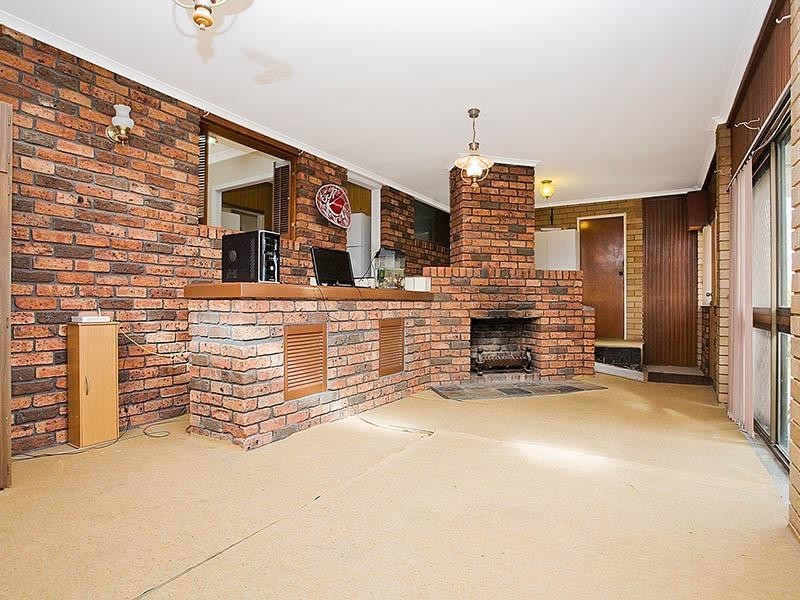 27 Crammond Boulevard, Caringbah NSW 2229