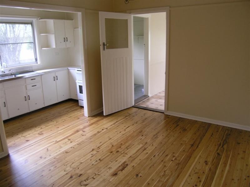 286 Woronora Road, Engadine NSW 2233