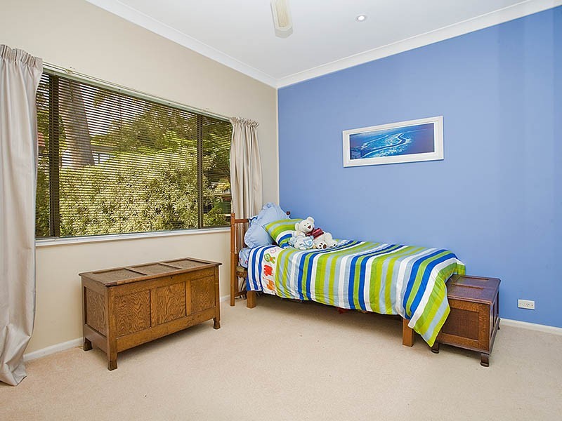 19 Tobruk Avenue, Engadine NSW 2233