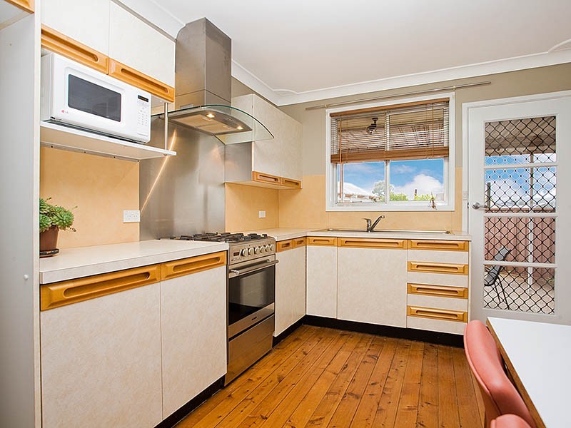19 Andromeda Crescent, Engadine NSW 2233