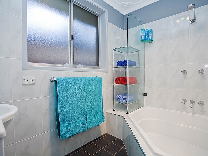 19 Andromeda Crescent, Engadine NSW 2233
