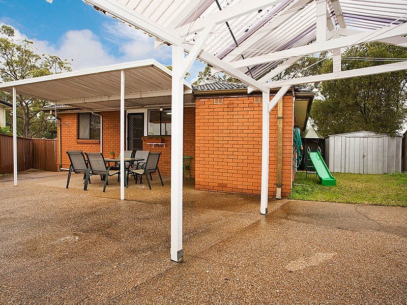 19 Andromeda Crescent, Engadine NSW 2233