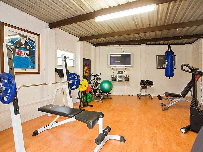 11 Caldarra Avenue, Engadine NSW 2233