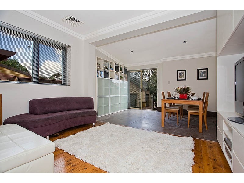 69 Villiers Avenue, Mortdale NSW 2223