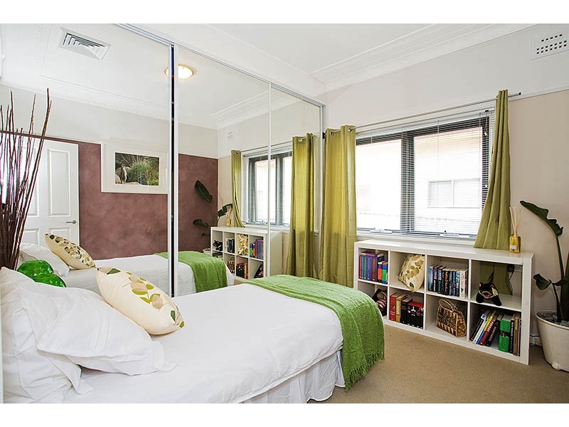 69 Villiers Avenue, Mortdale NSW 2223