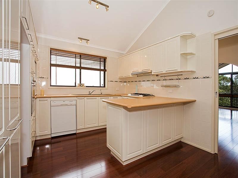 59 Nullabor Place, Yarrawarrah NSW 2233