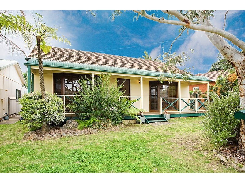81 Fairview Avenue, Engadine NSW 2233