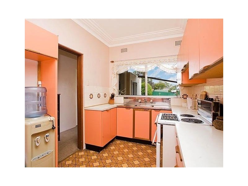 85 Cambrai Avenue, Engadine NSW 2233