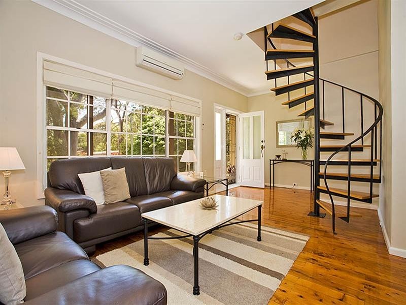 4 Bottleforest Road, Heathcote NSW 2233