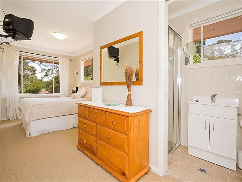 4 Bottleforest Road, Heathcote NSW 2233