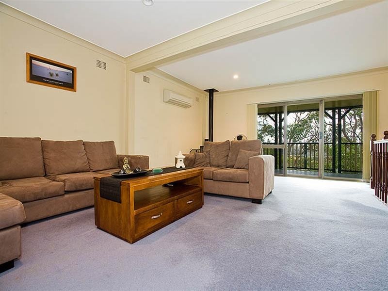 10 Leawarra Street, Engadine NSW 2233