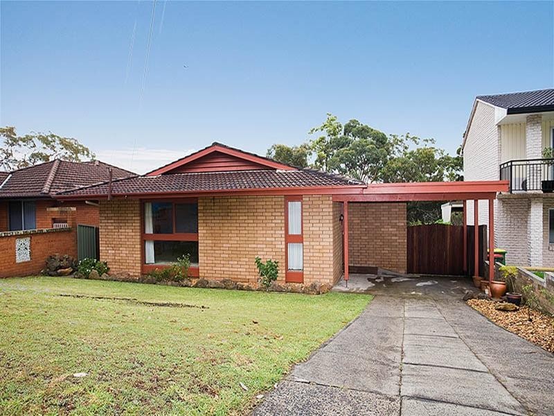 33 Holmlea Place, Engadine NSW 2233