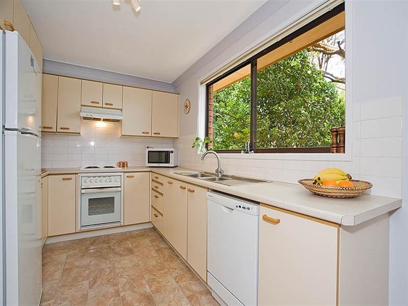 10/17 Binya Place, Como NSW 2226