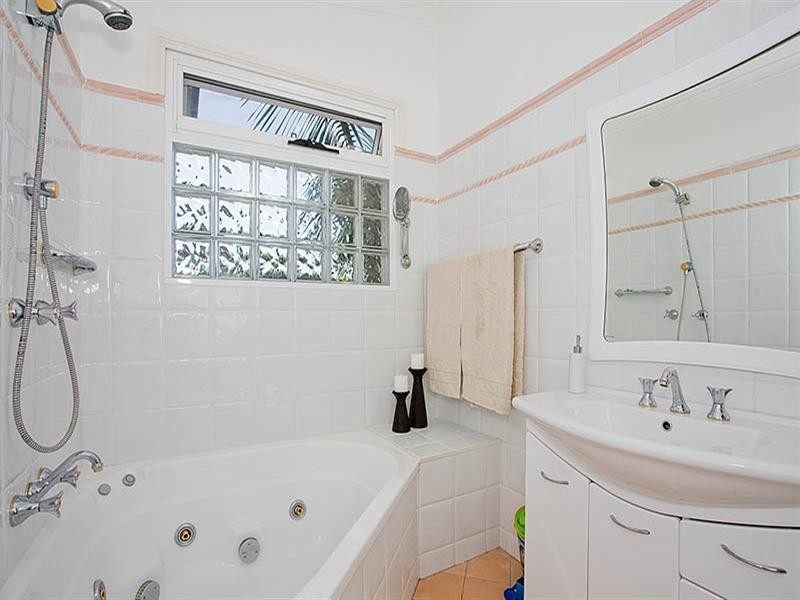3 Corinth Road, Heathcote NSW 2233