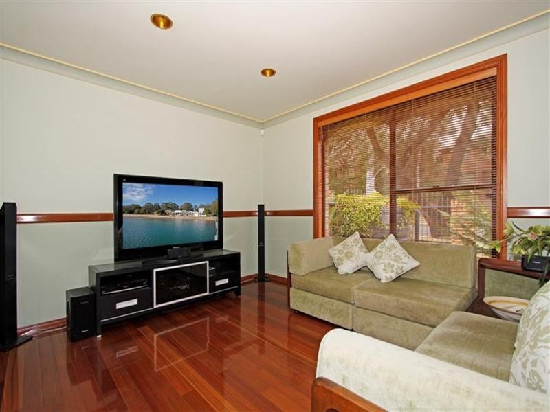 29 Carnarvon Street, Yarrawarrah NSW 2233