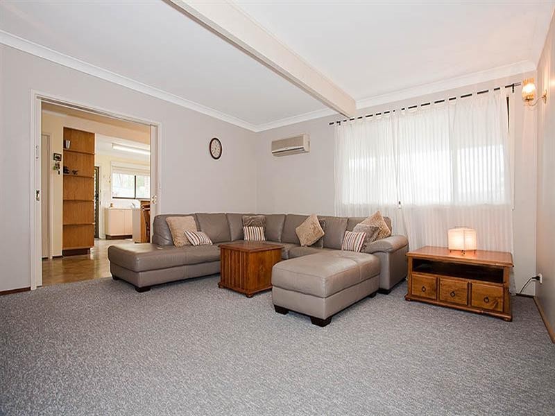 27 Kingswood Road, Engadine NSW 2233