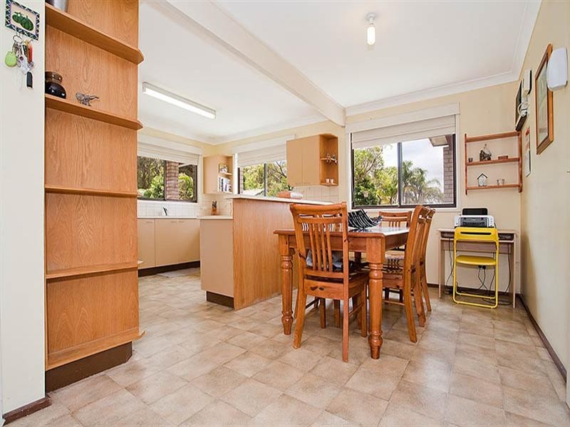 27 Kingswood Road, Engadine NSW 2233