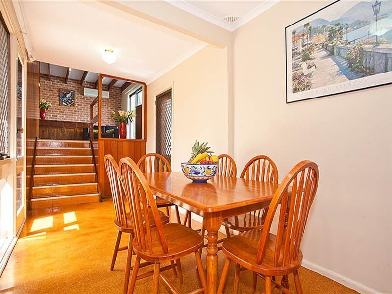 34 Laurina Avenue, Yarrawarrah NSW 2233