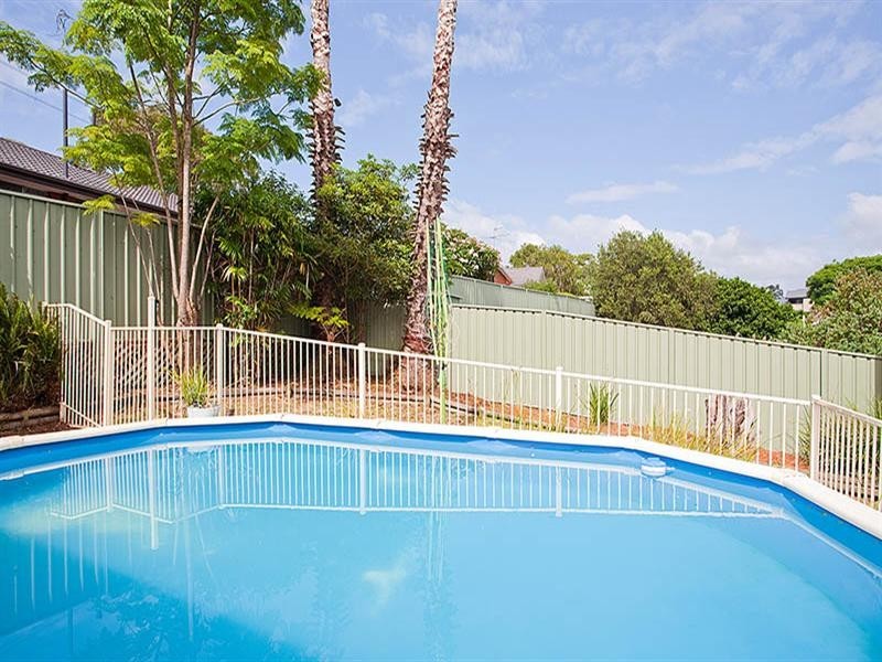 34 Laurina Avenue, Yarrawarrah NSW 2233