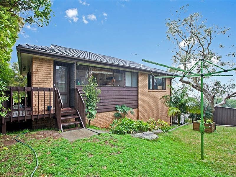 7 Mary Gilmore Place, Heathcote NSW 2233