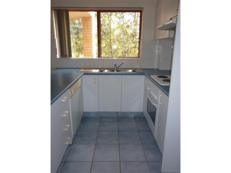 15/28 Leonay Street, Sutherland NSW 2232