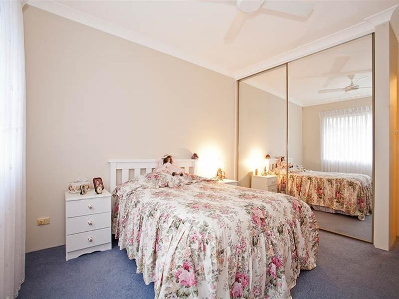 1/2 Strickland Street, Heathcote NSW 2233