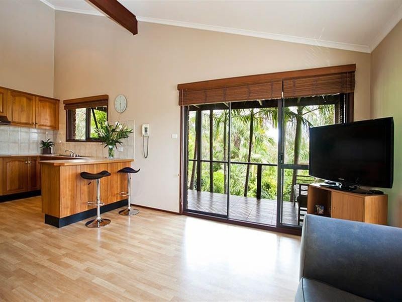 7 Esperance Place, Yarrawarrah NSW 2233