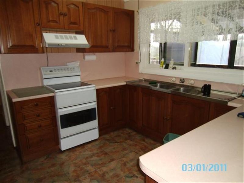 6a Old Bush Road, Yarrawarrah NSW 2233